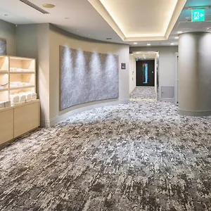 东京日本桥三越前芬迪别墅酒店 酒店